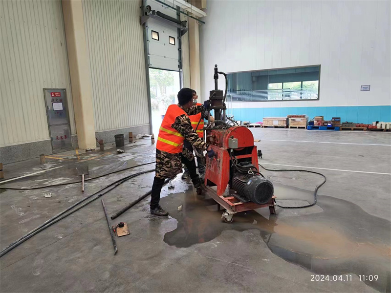 黎城厂房地面下沉塌陷注浆加固施工